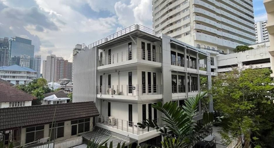 For rent 1 bed condo in Watthana, Bangkok