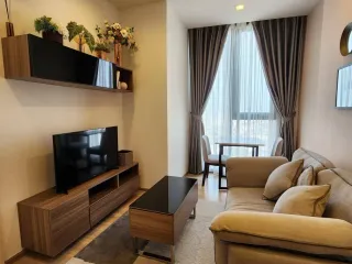 For rent 1 bed condo in Phaya Thai, Bangkok
