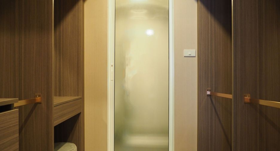 For rent 2 bedrooms condo in Chatuchak, Bangkok