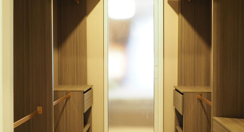For rent 2 bedrooms condo in Chatuchak, Bangkok