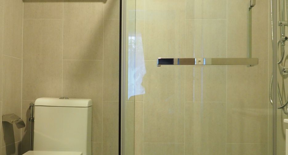 For rent 2 bedrooms condo in Chatuchak, Bangkok