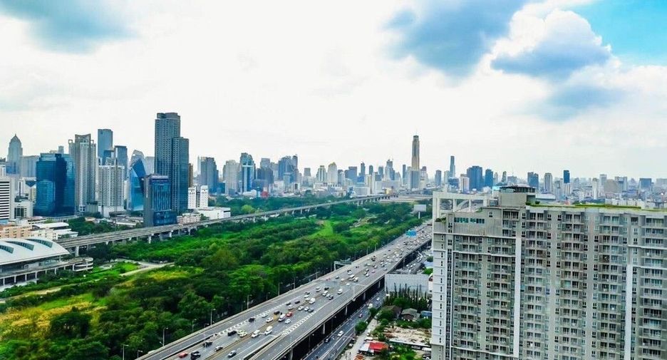 For rent 1 bed condo in Huai Khwang, Bangkok