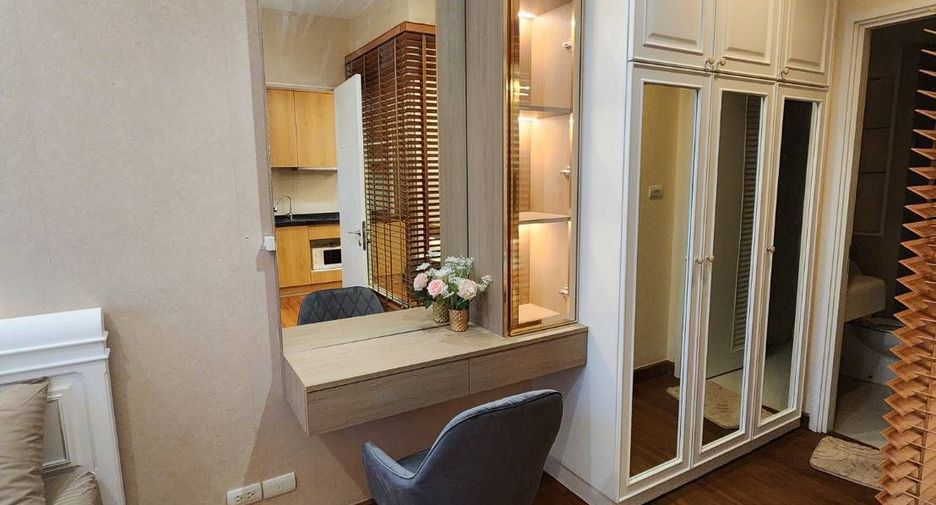 À louer 1 chambre condo à Sathon, Bangkok