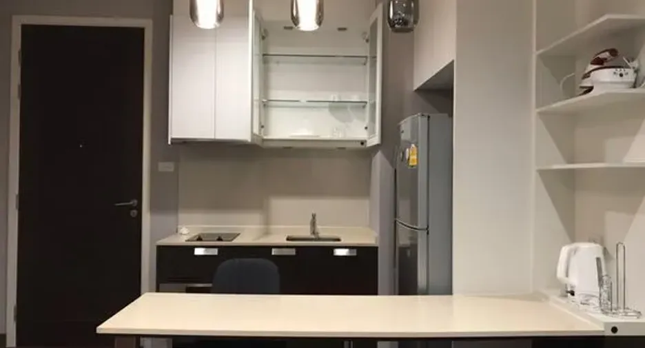 Condo en alquiler de 1 habitaciones en Watthana, Bangkok