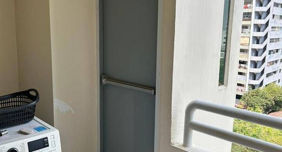 For rent 3 bedrooms condo in Khlong Toei, Bangkok