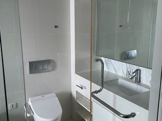 À louer 1 chambre condo à Khlong Toei, Bangkok