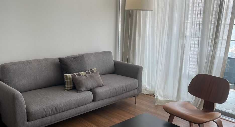 For rent 1 bed condo in Khlong Toei, Bangkok
