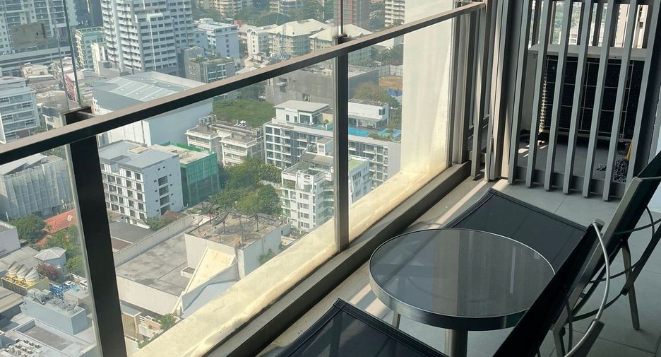 For rent 1 bed condo in Khlong Toei, Bangkok