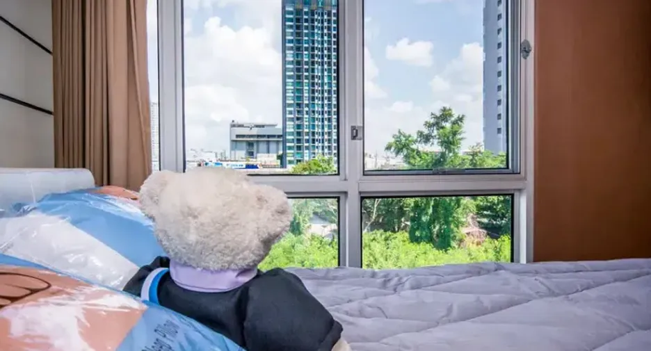 For rent 1 bed condo in Phra Khanong, Bangkok