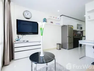 For rent 1 bed condo in Phra Khanong, Bangkok