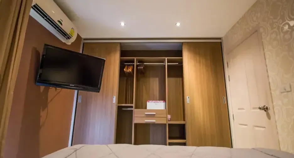 For rent 1 bed condo in Phra Khanong, Bangkok