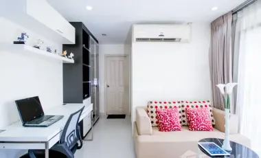 À louer 1 chambre condo à Phra Khanong, Bangkok