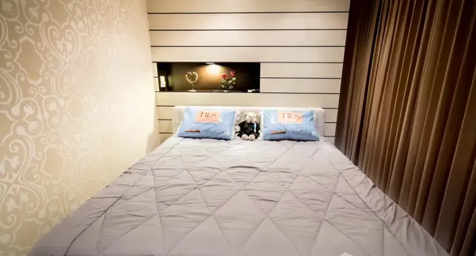 For rent 1 bed condo in Phra Khanong, Bangkok