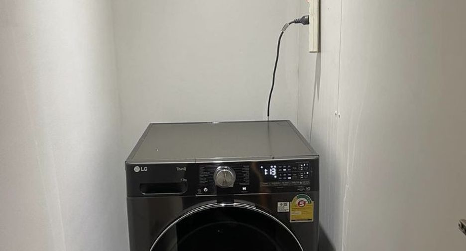 Condo en alquiler de 2 habitaciones en Khlong Toei, Bangkok