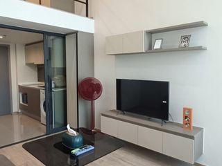For rent 1 bed condo in Huai Khwang, Bangkok