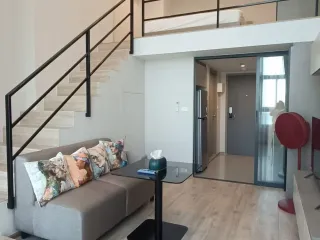 For rent 1 bed condo in Huai Khwang, Bangkok