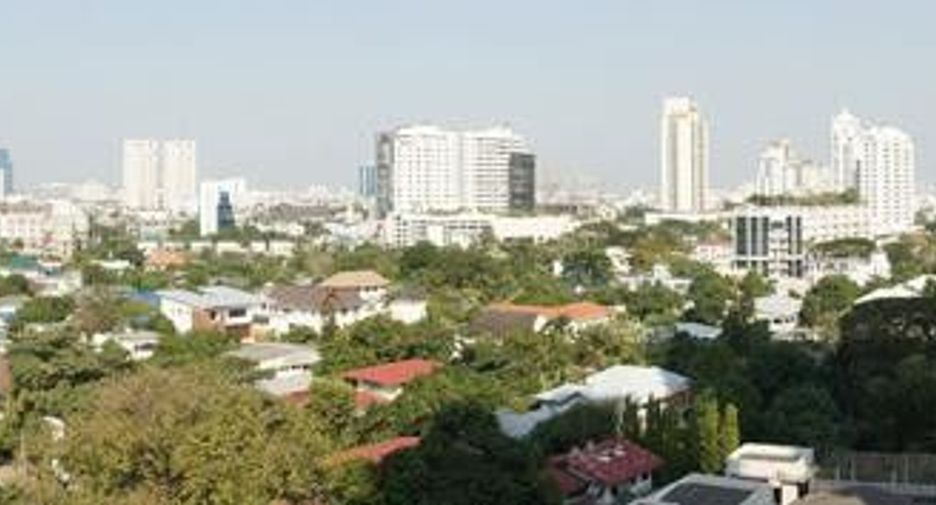 À louer 2 chambres condo à Watthana, Bangkok