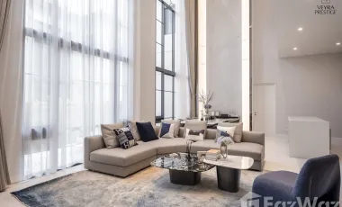 Casa en alquiler de 4 habitaciones en Bang Kapi, Bangkok