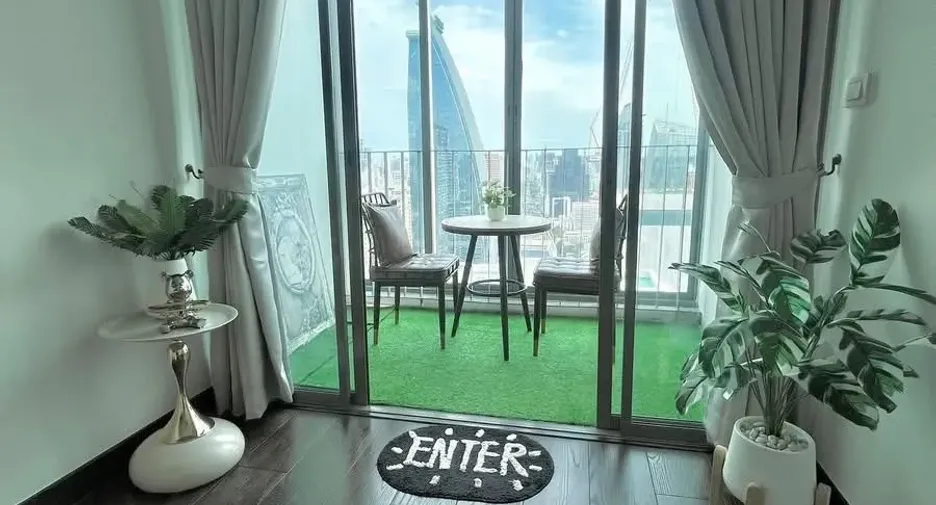 For rent 1 bed condo in Ratchathewi, Bangkok