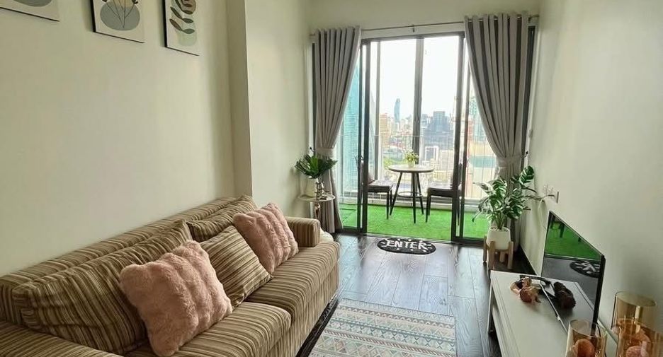 For rent 1 bed condo in Ratchathewi, Bangkok
