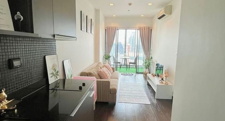 For rent 1 bed condo in Ratchathewi, Bangkok