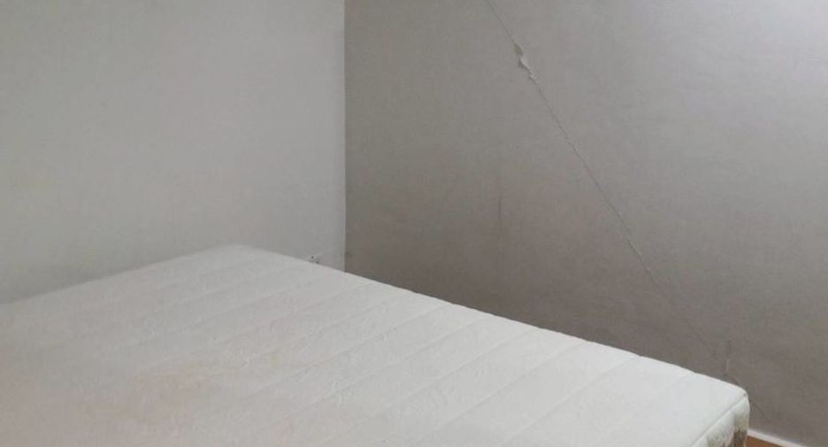 For rent 2 bedrooms condo in Thon Buri, Bangkok