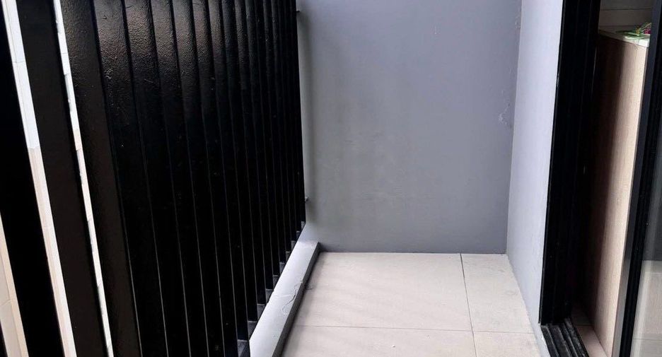 Condo en alquiler de 1 habitaciones en Suan Luang, Bangkok