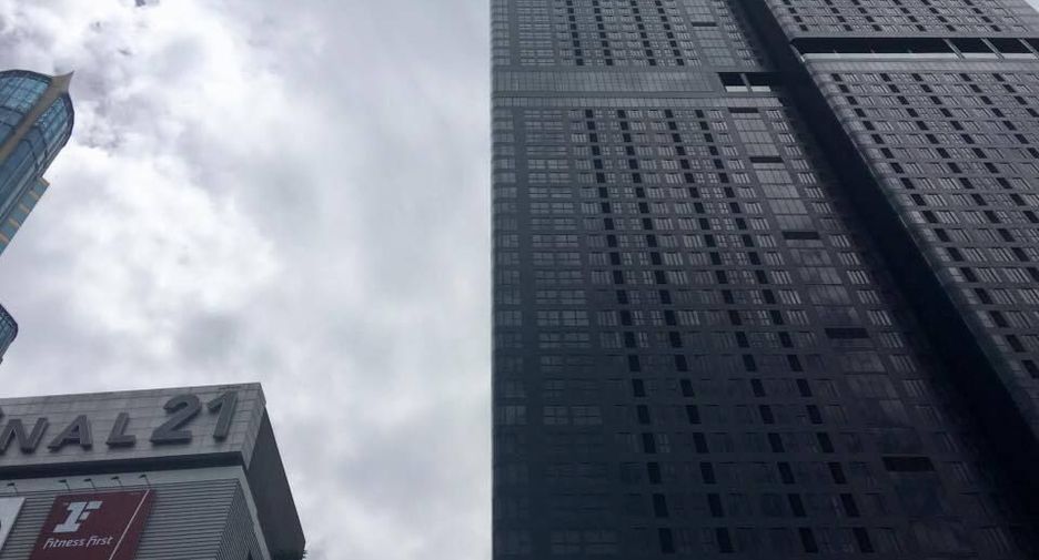 For rent studio condo in Khlong Toei, Bangkok