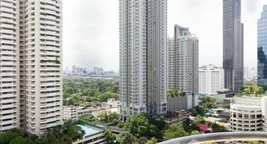 Condo en alquiler de 2 habitaciones en Watthana, Bangkok