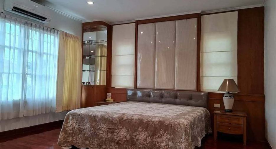 For rent 3 bedrooms house in Mueang Samut Prakan, Samut Prakan