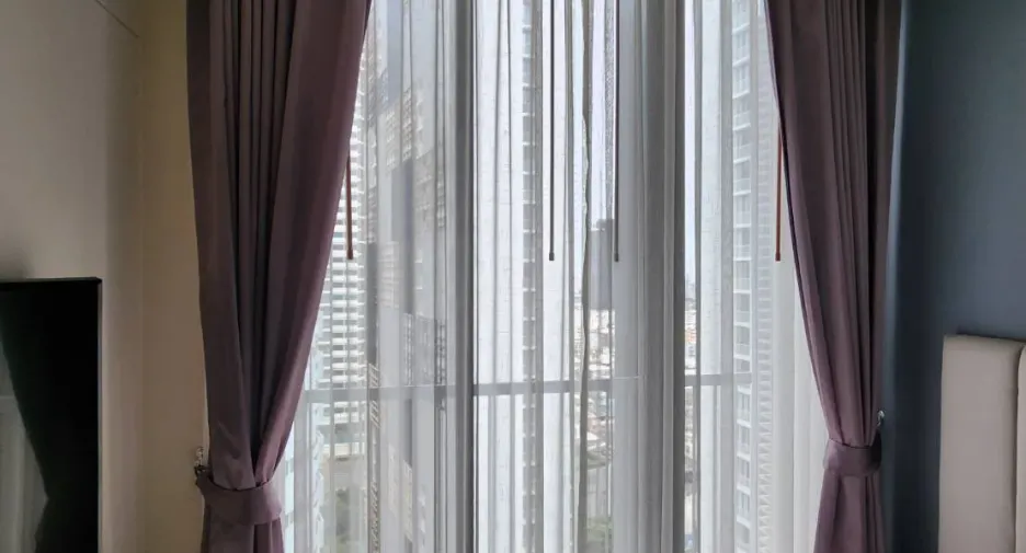 For rent 2 bedrooms condo in Khlong Toei, Bangkok