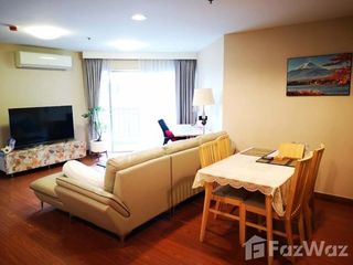 For rent 2 bedrooms condo in Huai Khwang, Bangkok