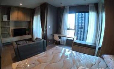 Condo en alquiler de estudio en Huai Khwang, Bangkok