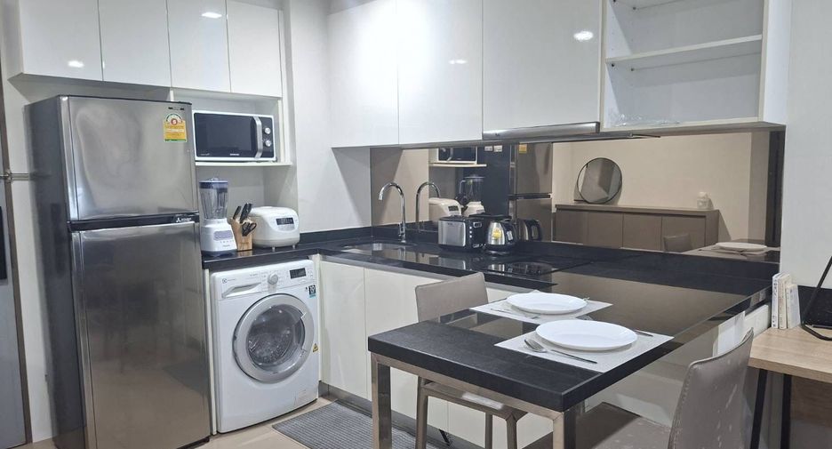 Condo en alquiler de 1 habitaciones en Khlong Toei, Bangkok