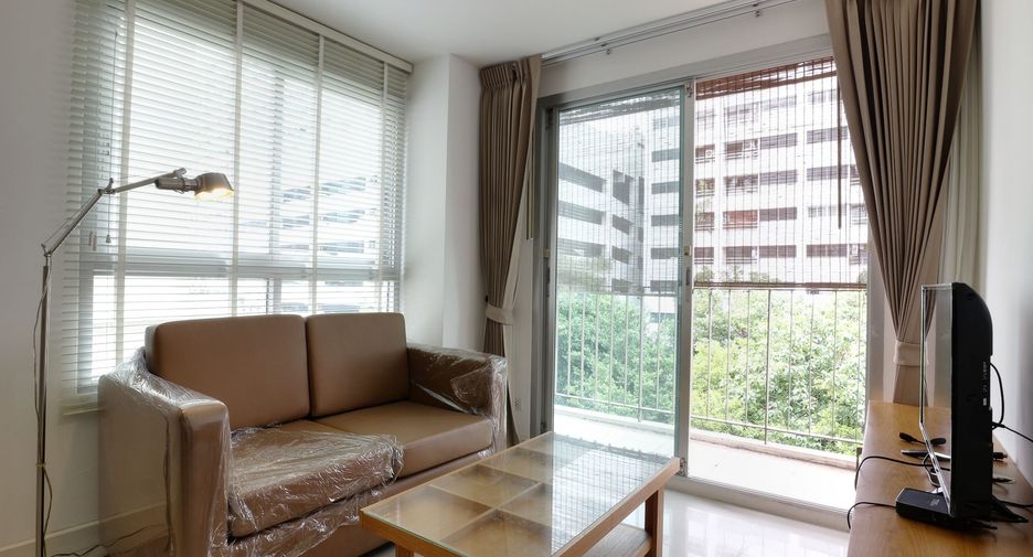 For rent 1 bed condo in Watthana, Bangkok