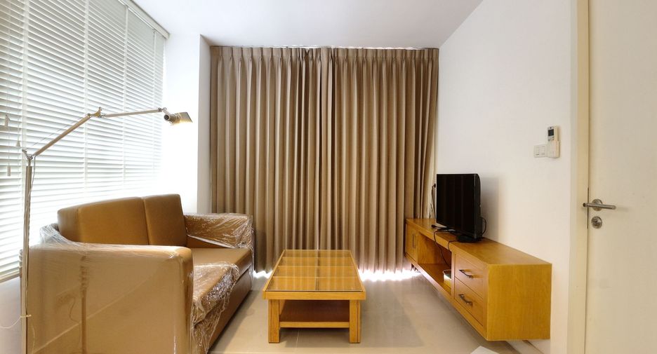 For rent 1 bed condo in Watthana, Bangkok