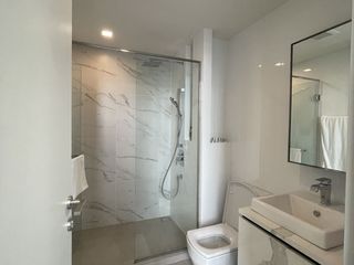 Condo en alquiler de 1 habitaciones en Phra Khanong, Bangkok