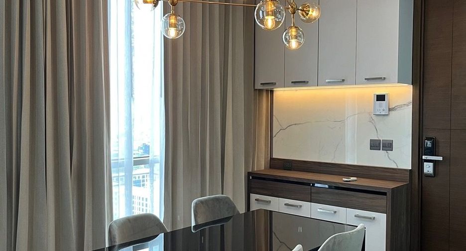 For rent 2 bedrooms condo in Watthana, Bangkok