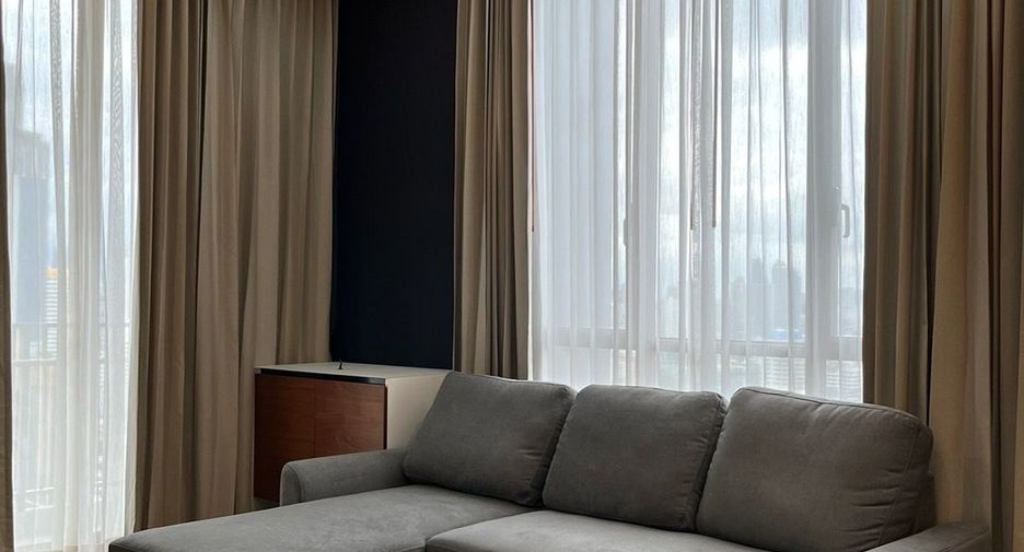 For rent 2 bedrooms condo in Watthana, Bangkok