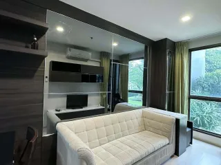 À louer 1 chambre condo à Khlong Toei, Bangkok