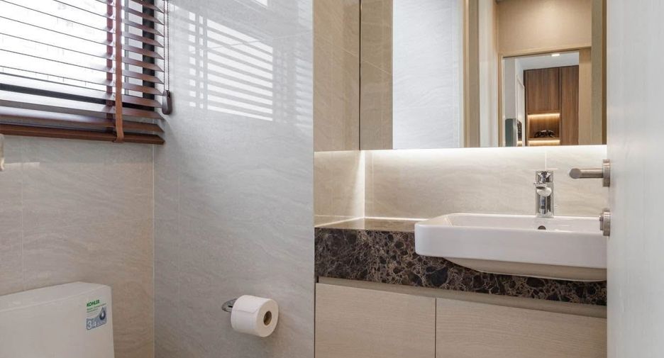 For rent 1 bed condo in Watthana, Bangkok