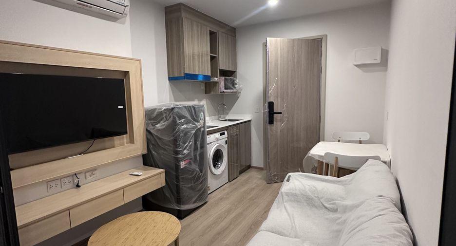 For rent studio condo in Khlong Toei, Bangkok
