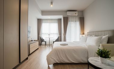 À louer studio condo à Huai Khwang, Bangkok