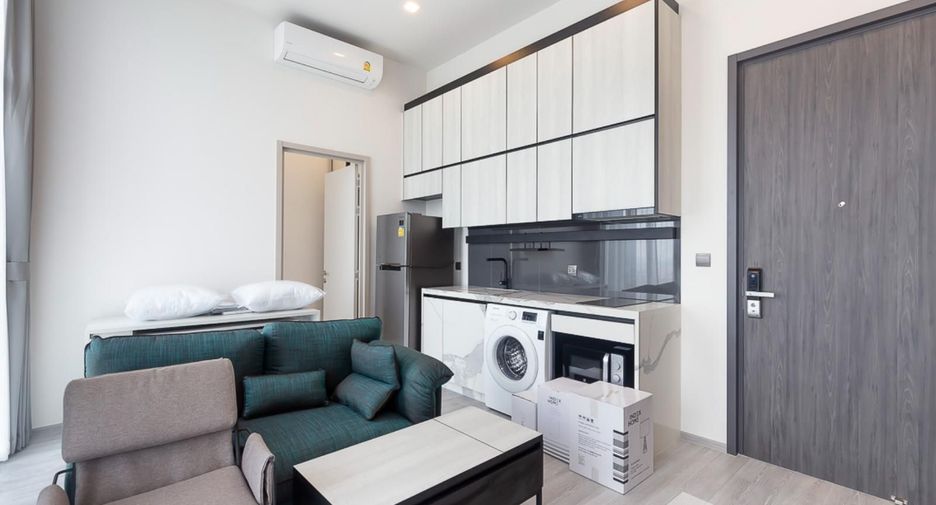 For rent 1 bed condo in Phra Khanong, Bangkok