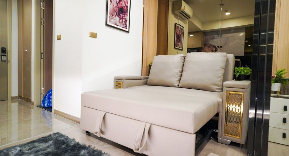Wohnung zur Miete mit Studio in Huai Khwang, Bangkok
