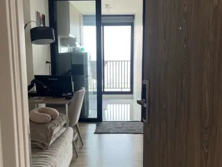 For rent 1 bed condo in Mueang Samut Prakan, Samut Prakan