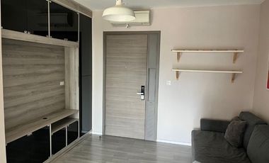 Condo en alquiler de 1 habitaciones en Khlong Toei, Bangkok