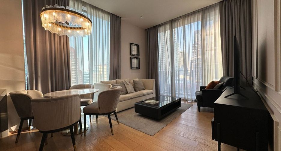 For rent 2 bedrooms condo in Pathum Wan, Bangkok