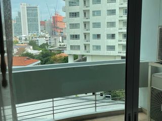 Apartamento en alquiler de 2 habitaciones en Khlong Toei, Bangkok