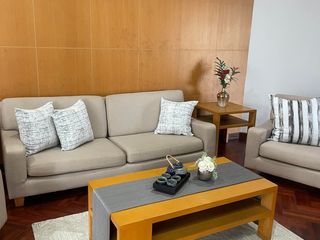 Apartamento en alquiler de 2 habitaciones en Khlong Toei, Bangkok